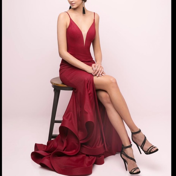 Cinderella Divine UE006 Fitted Evening Dress - Picture 7 of 8